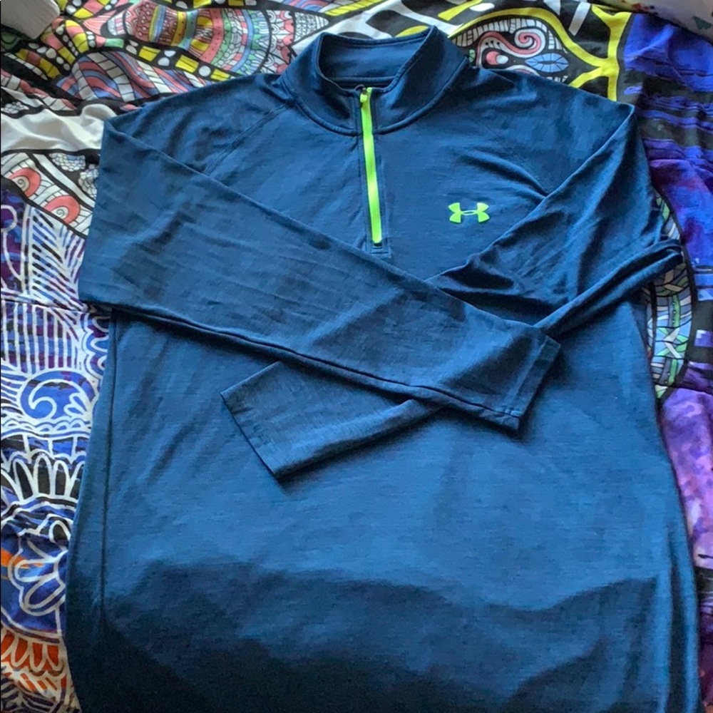 Under armor loose fitted heat gear